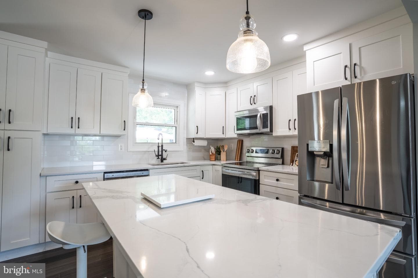 8926 Sylvania Street photo 6