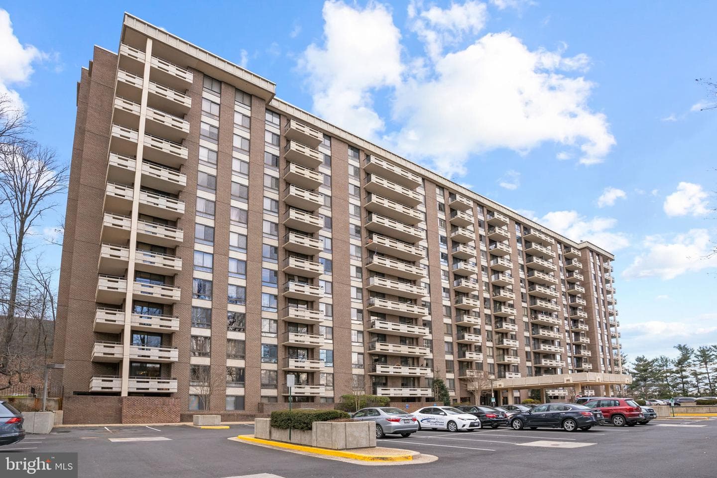 1808 Old Meadow Road #503, Mclean