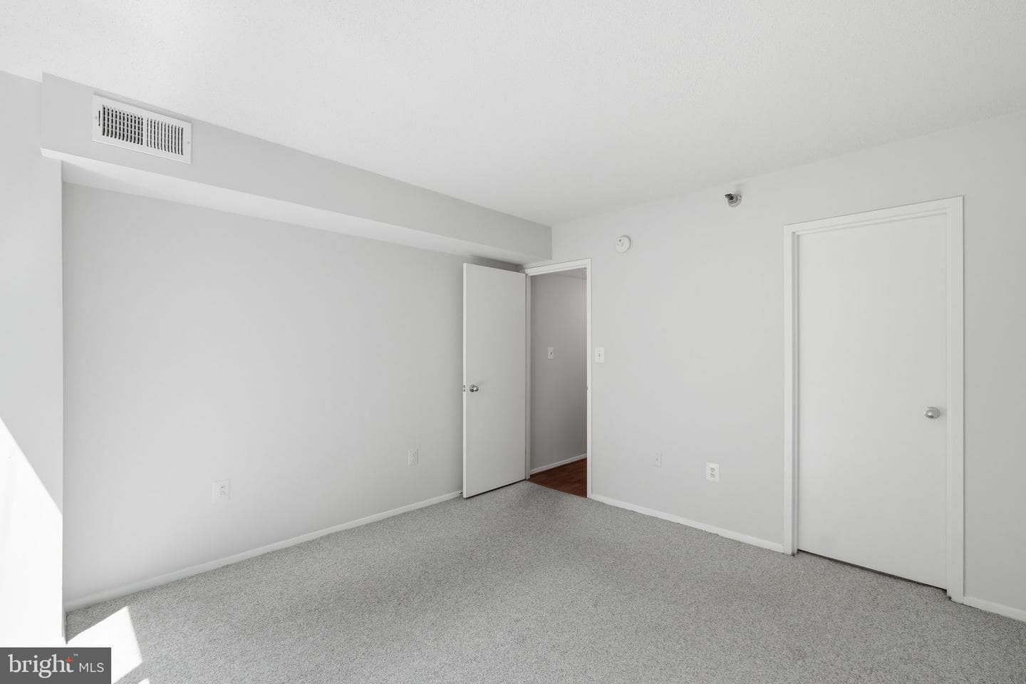 1808 Old Meadow Road #503 photo 16