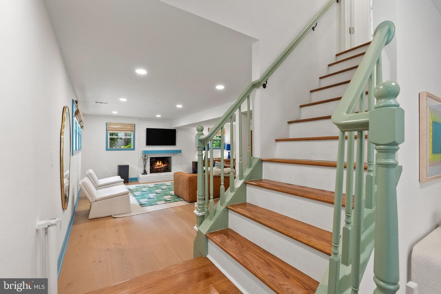 9221 Weant Drive photo 4
