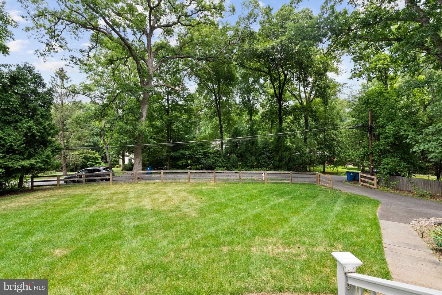 9221 Weant Drive photo 6