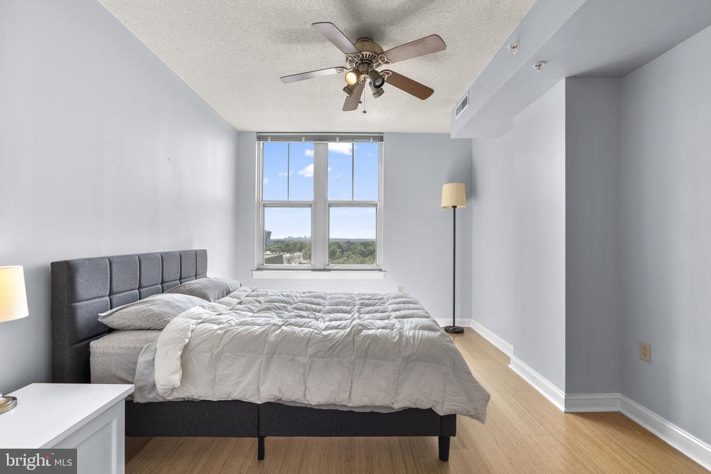 11760 Sunrise Valley Drive #905 photo 19