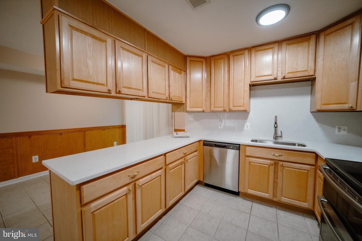 2205 Southgate Square SE #2205 photo 7