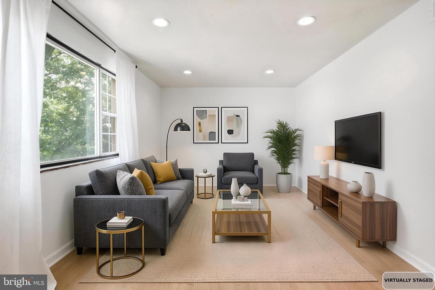 2900 Peyton Randolph Drive #201 photo 5
