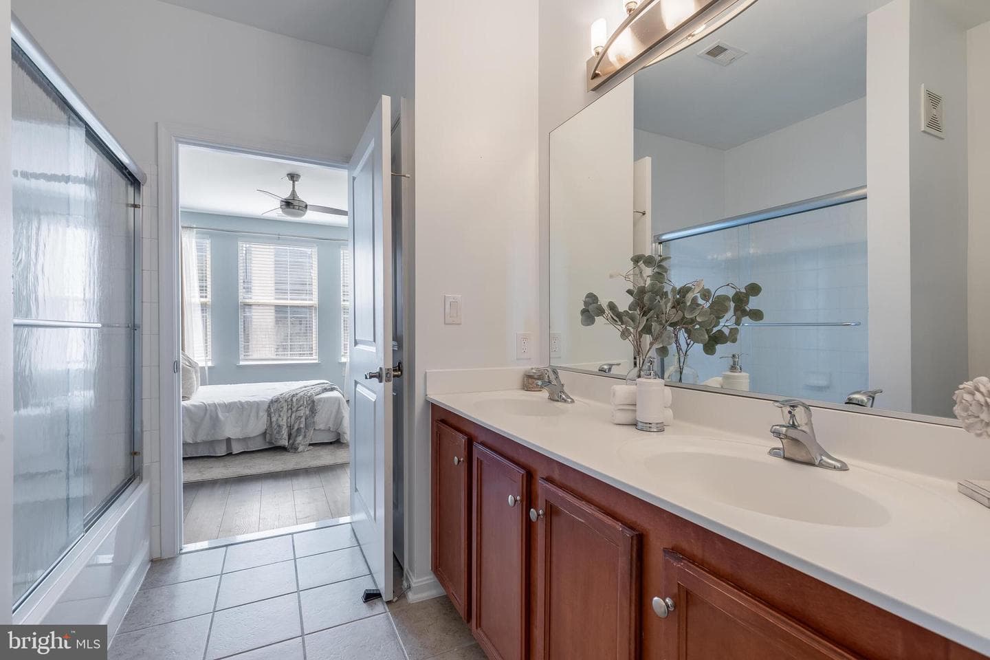 2665 Prosperity Avenue #437 photo 28