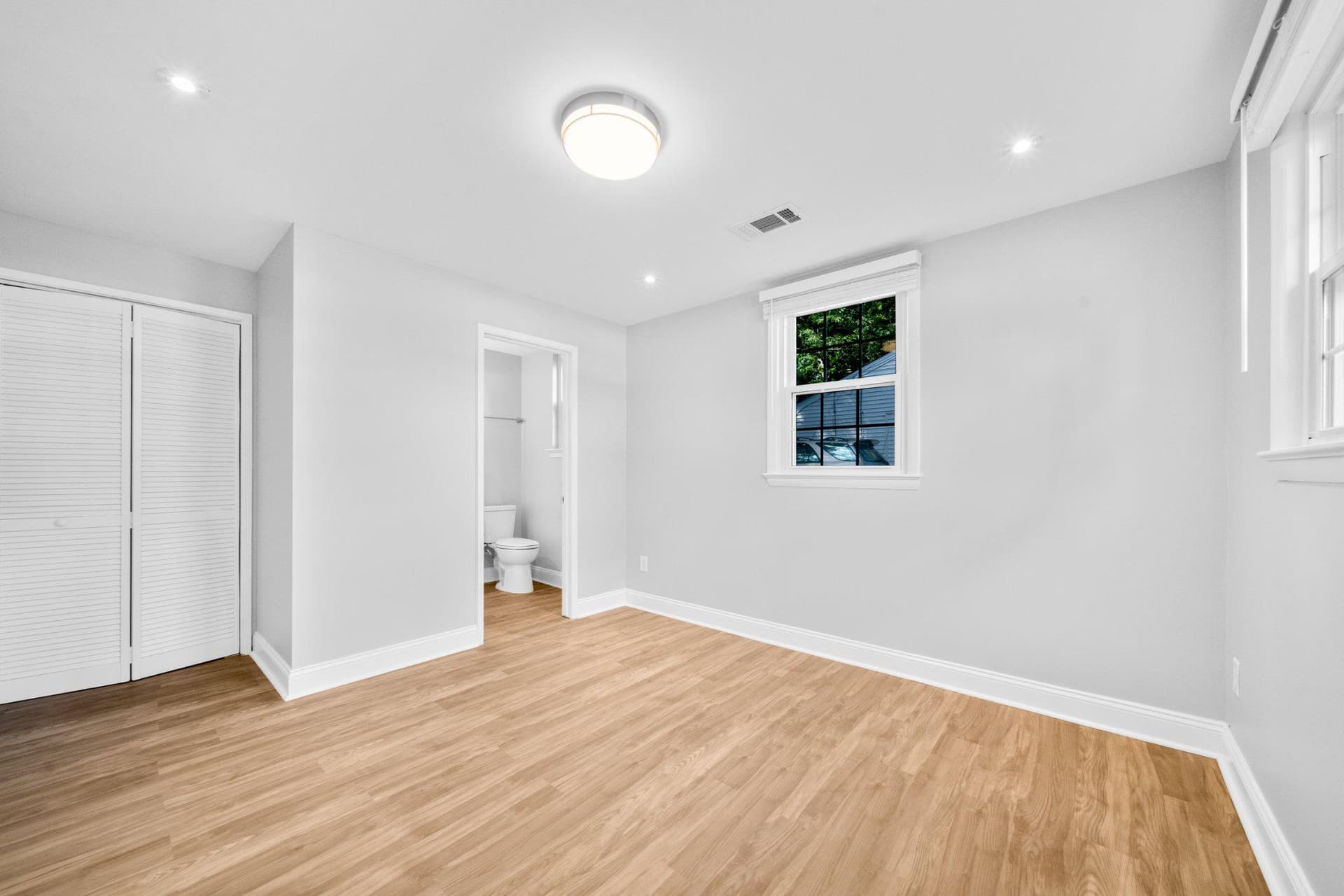 14711 Carlbern Drive photo 28