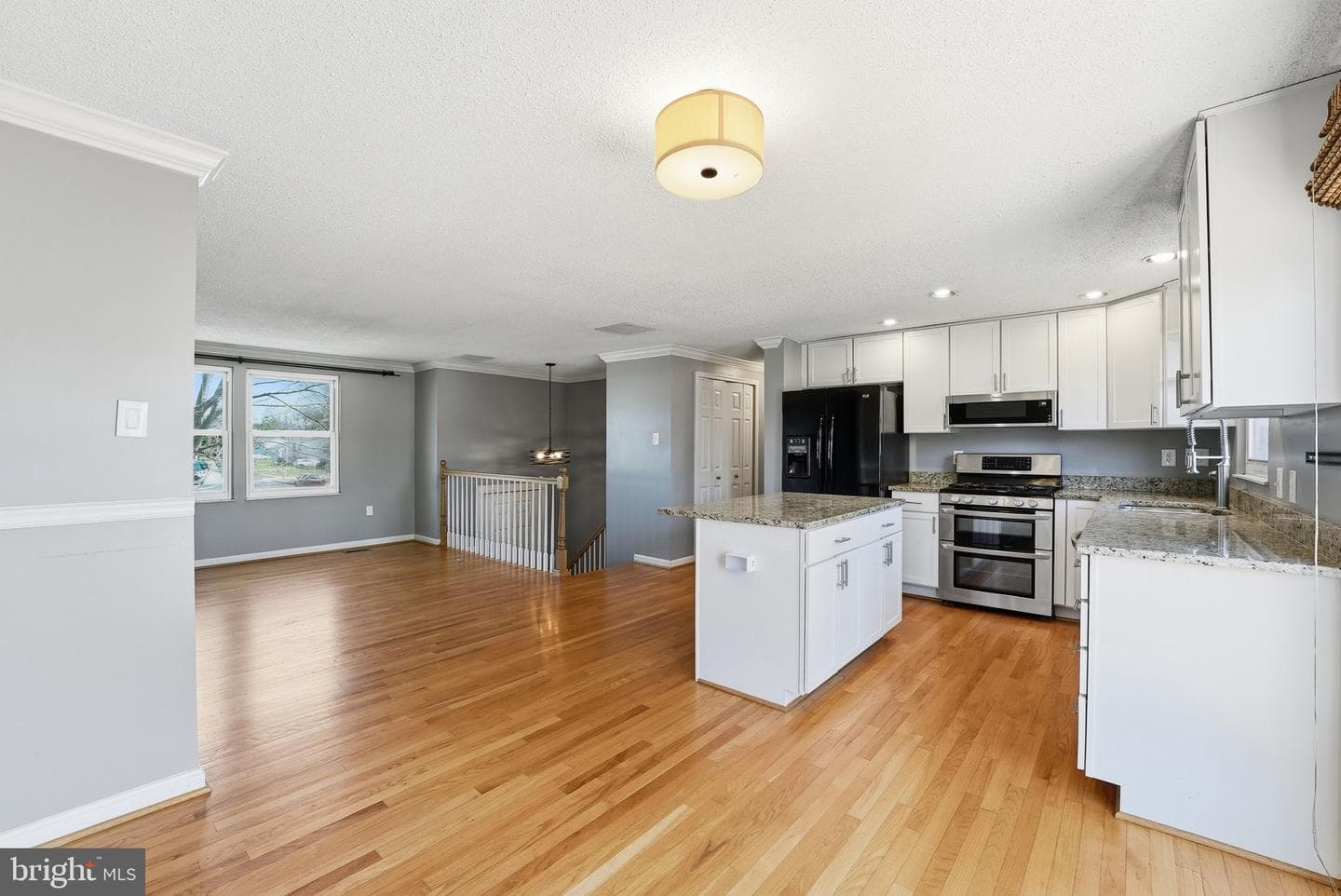 7916 Frye Road photo 3