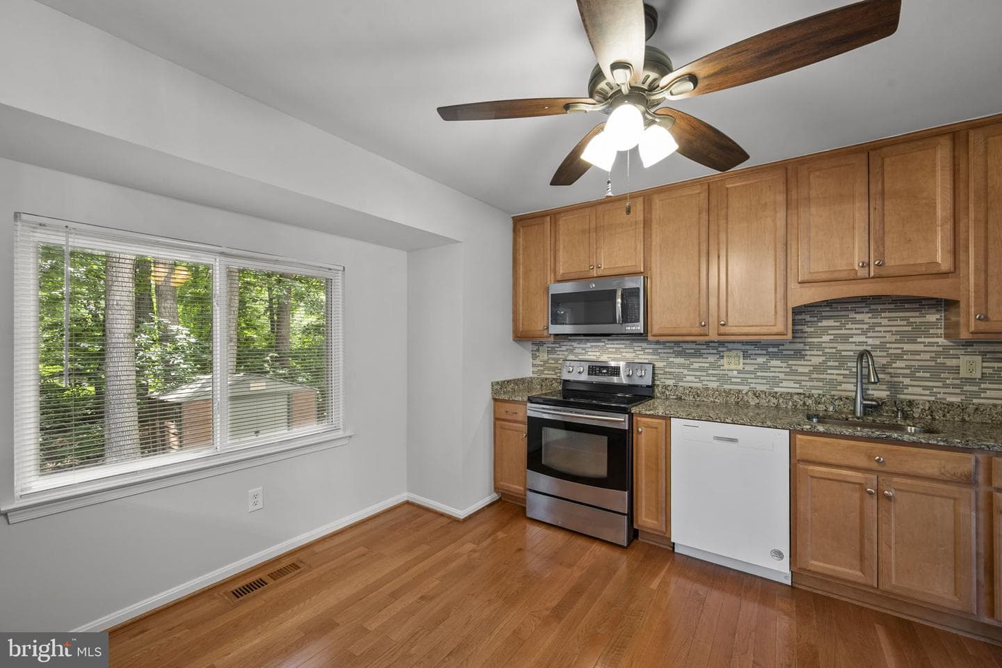 2422 Ivywood Road photo 20