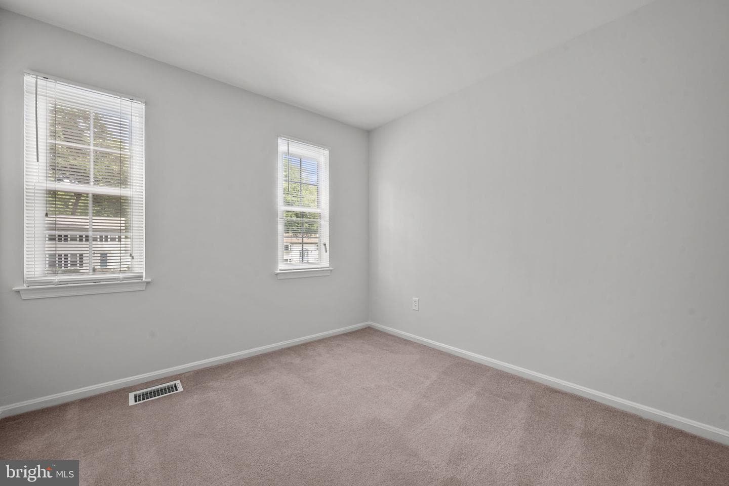 2422 Ivywood Road photo 34