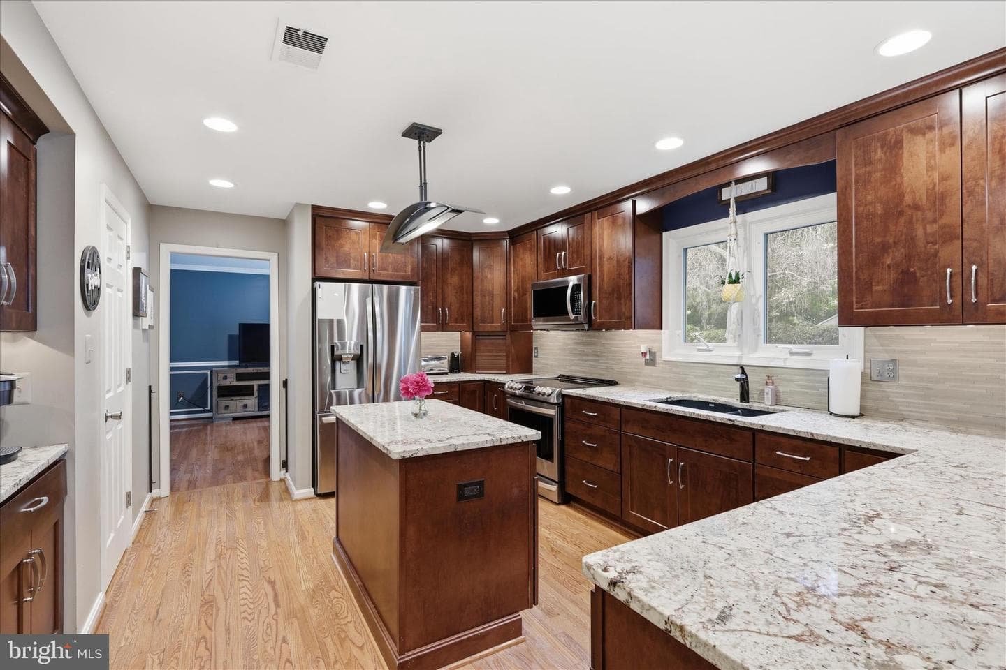 1498 Powells Tavern Place photo 10