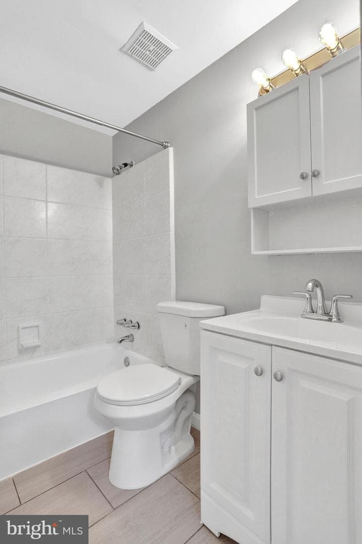 8127 Pinelake Court photo 33