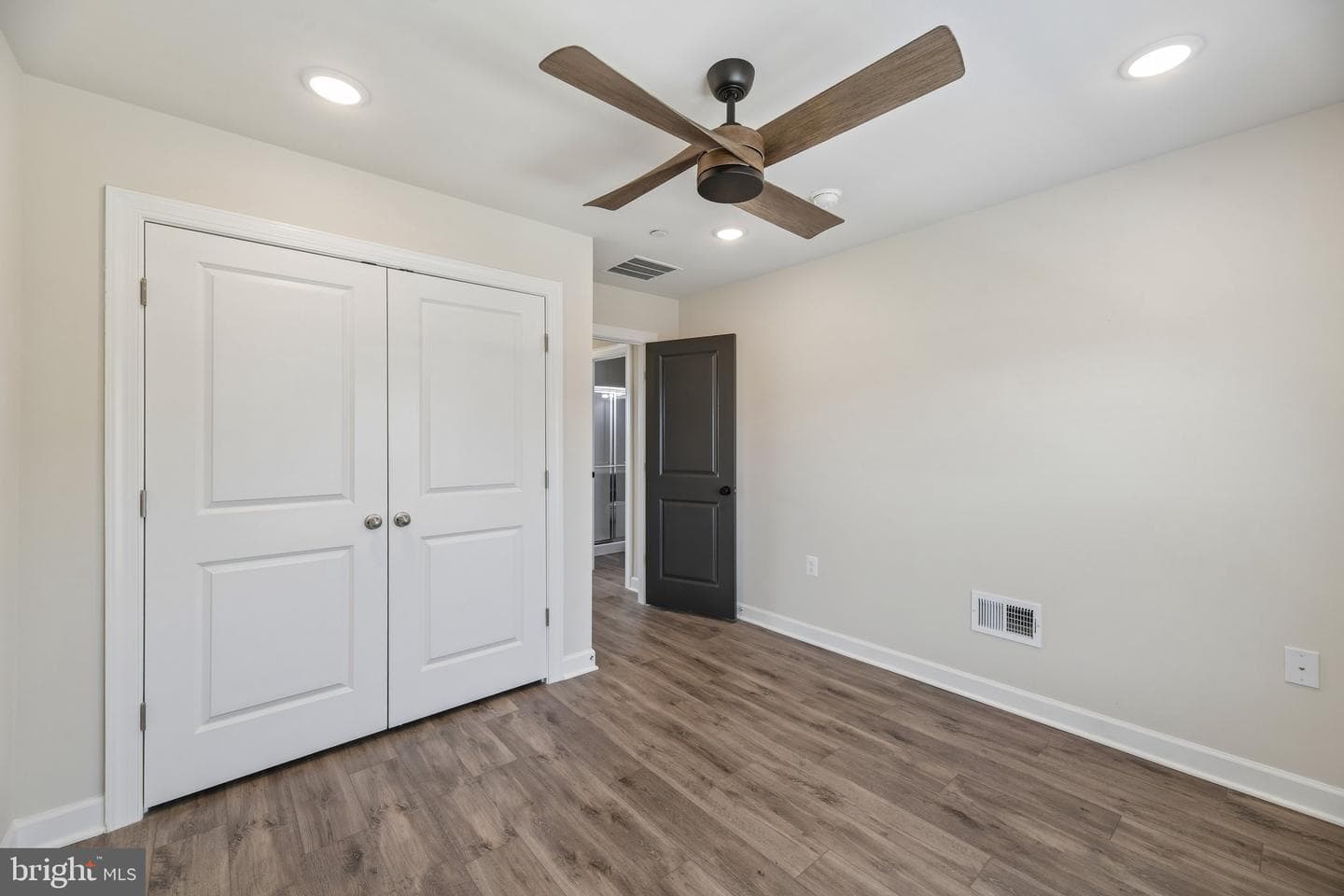 7202 Mountaineer Drive photo 45