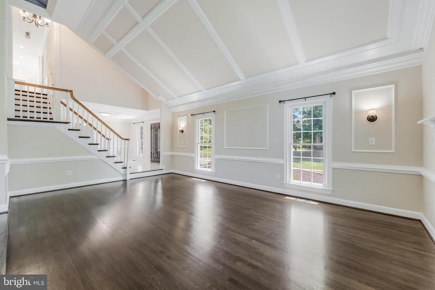 10520 Hunting Crest Lane photo 11