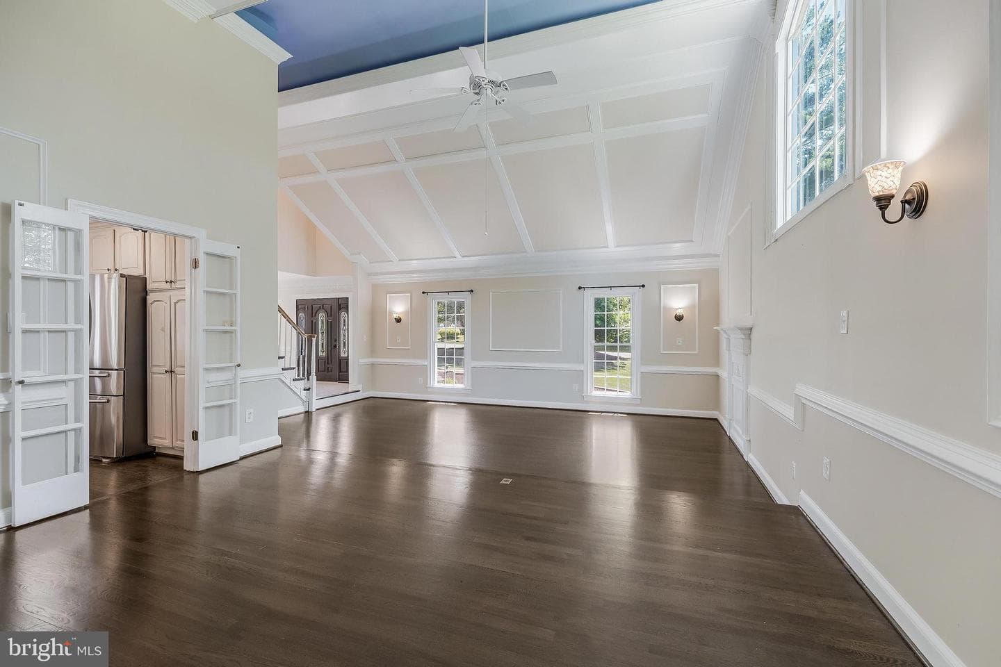 10520 Hunting Crest Lane photo 12