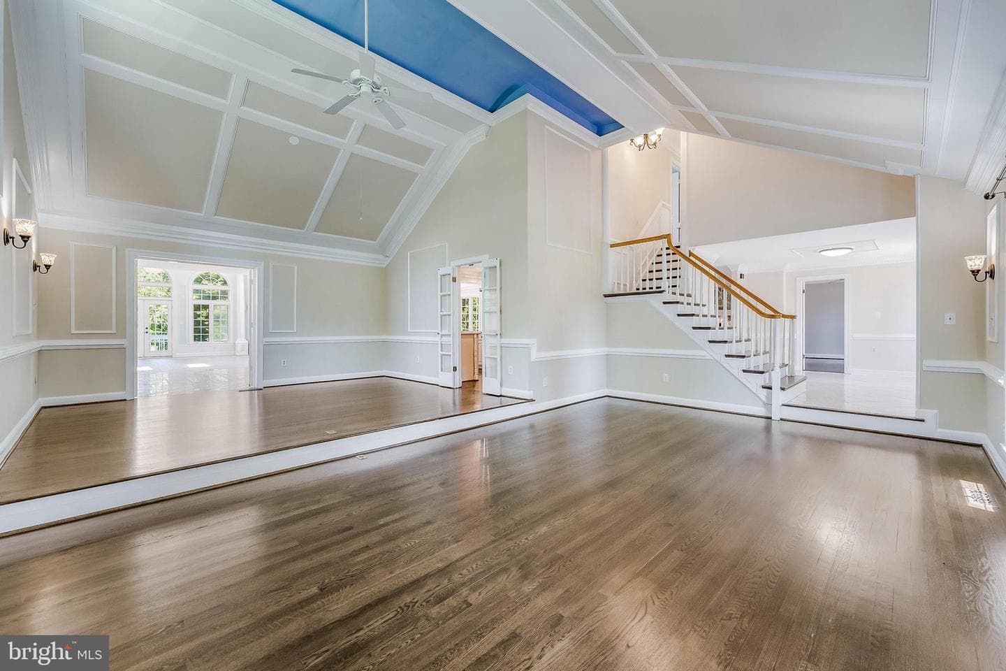10520 Hunting Crest Lane photo 13