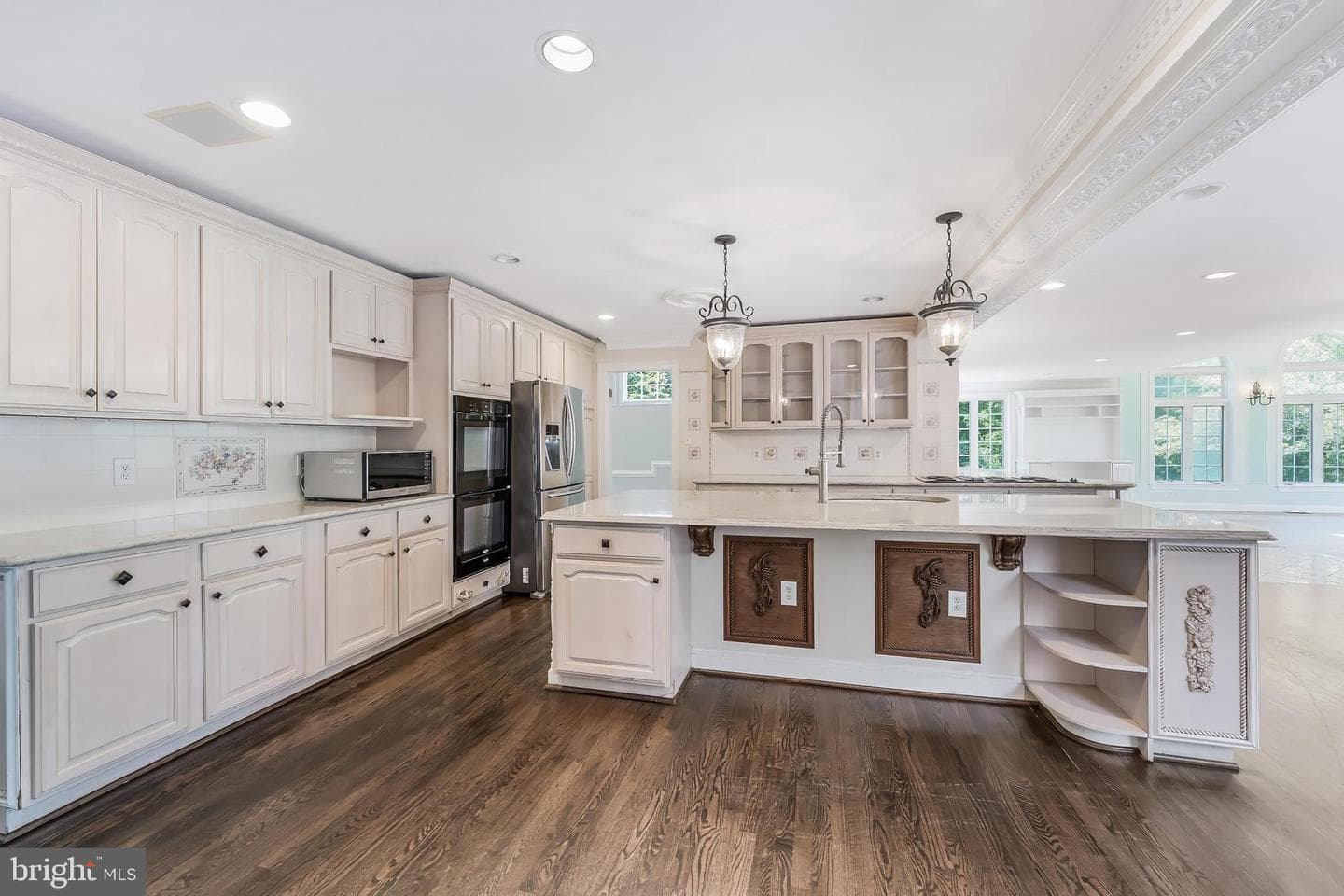 10520 Hunting Crest Lane photo 21