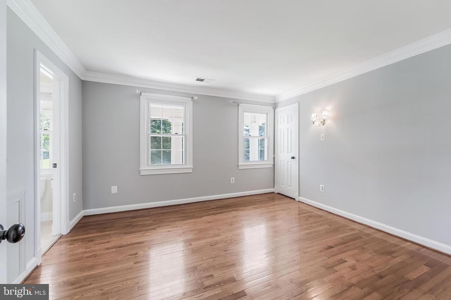 10520 Hunting Crest Lane photo 43