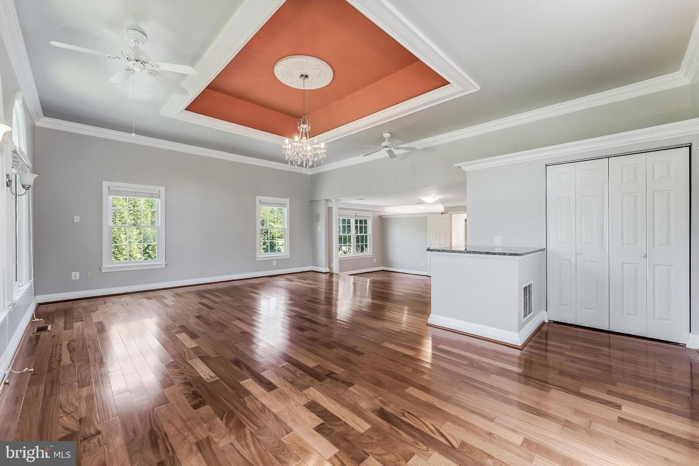 10520 Hunting Crest Lane photo 58