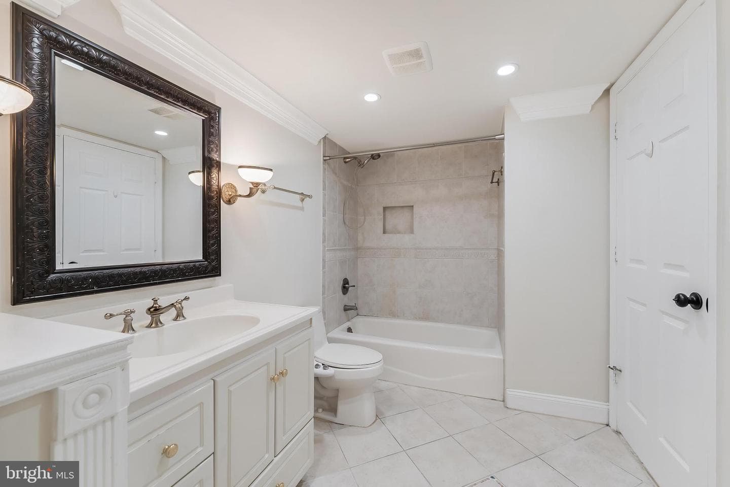 10520 Hunting Crest Lane photo 69