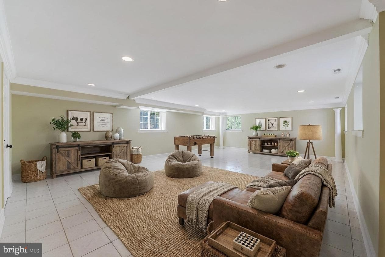 10520 Hunting Crest Lane photo 78