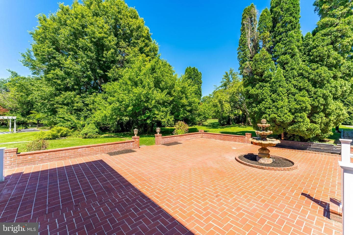 10520 Hunting Crest Lane photo 85