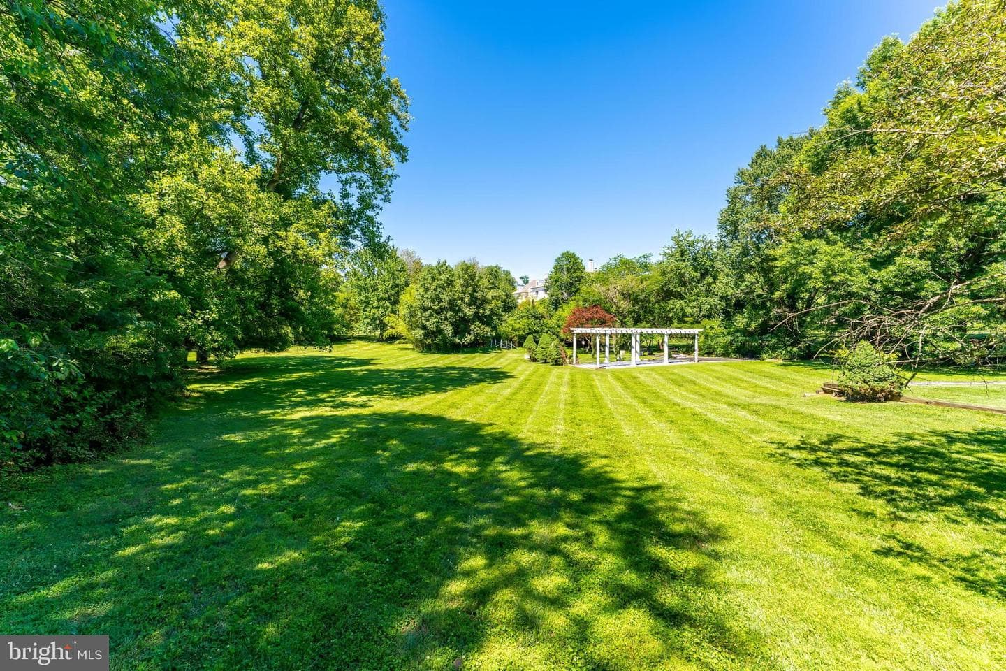 10520 Hunting Crest Lane photo 89