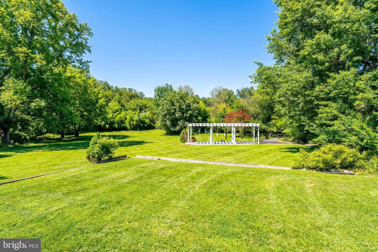 10520 Hunting Crest Lane photo 90