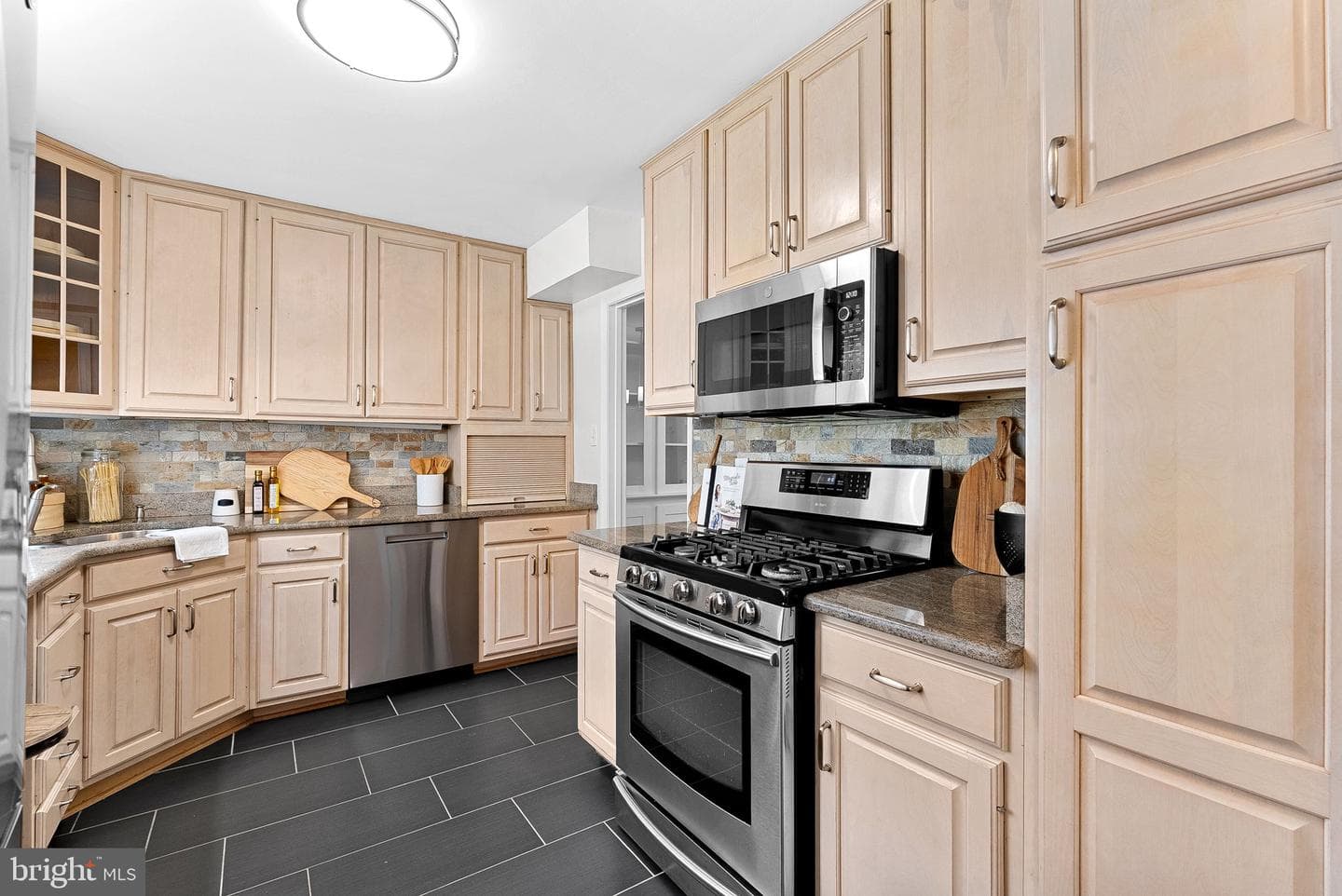 5422 Bromyard Court photo 5