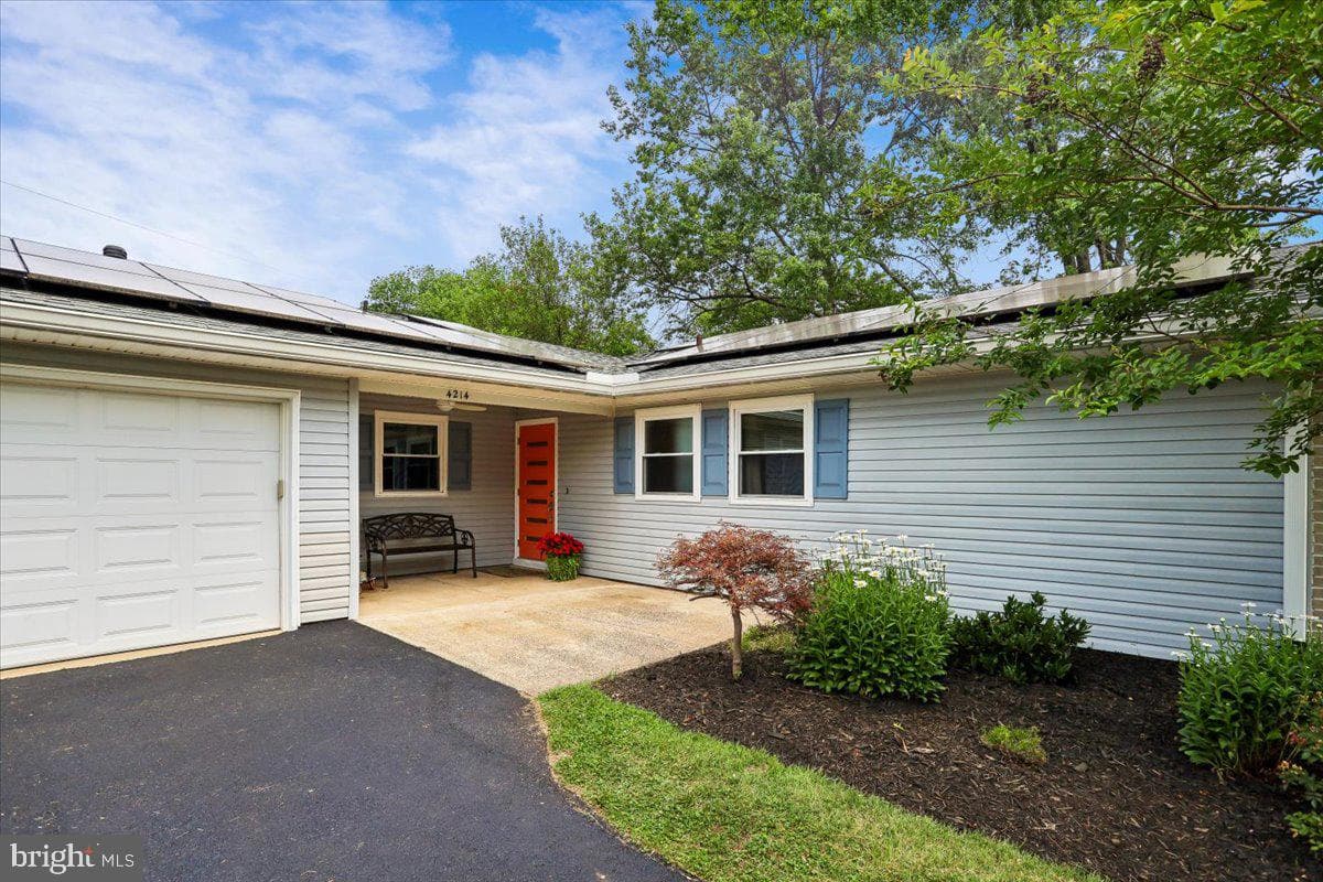 4214 Penner Lane, Fairfax