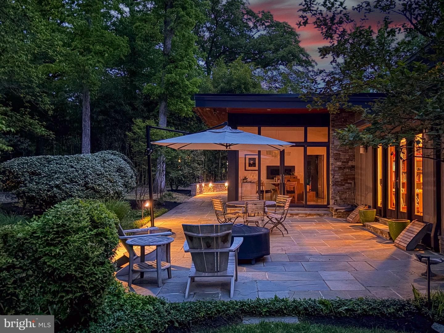 7736 Tauxemont Road, Alexandria