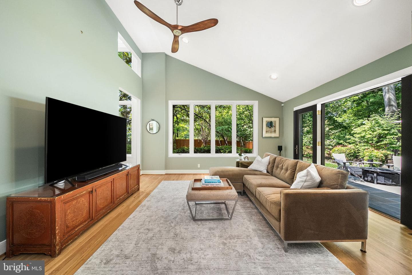 7736 Tauxemont Road photo 31