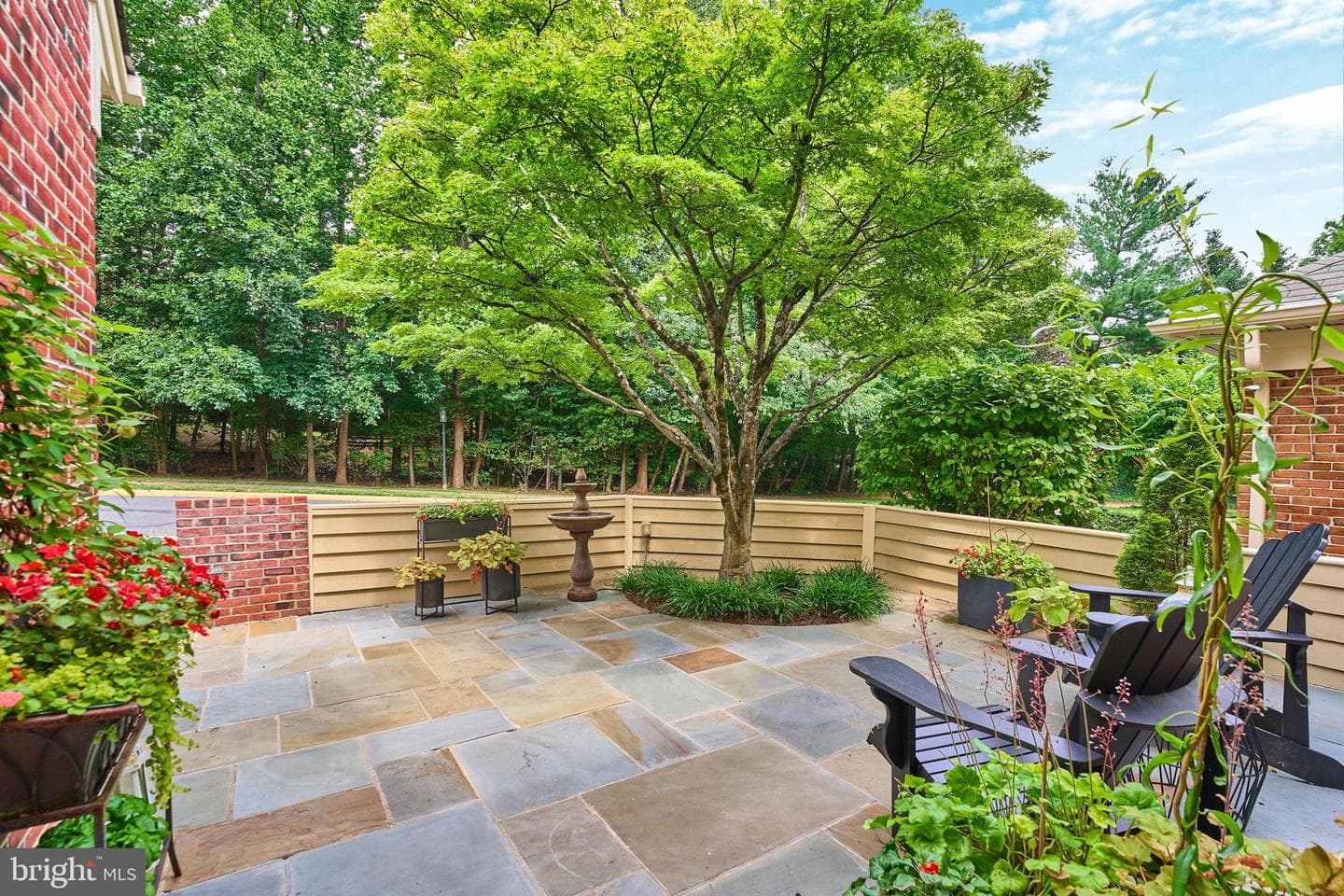 1416 Hemingway Court photo 4