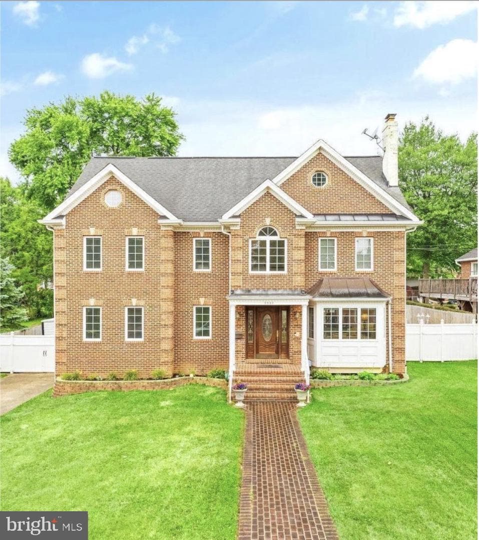 3332 Freedom Place photo 2