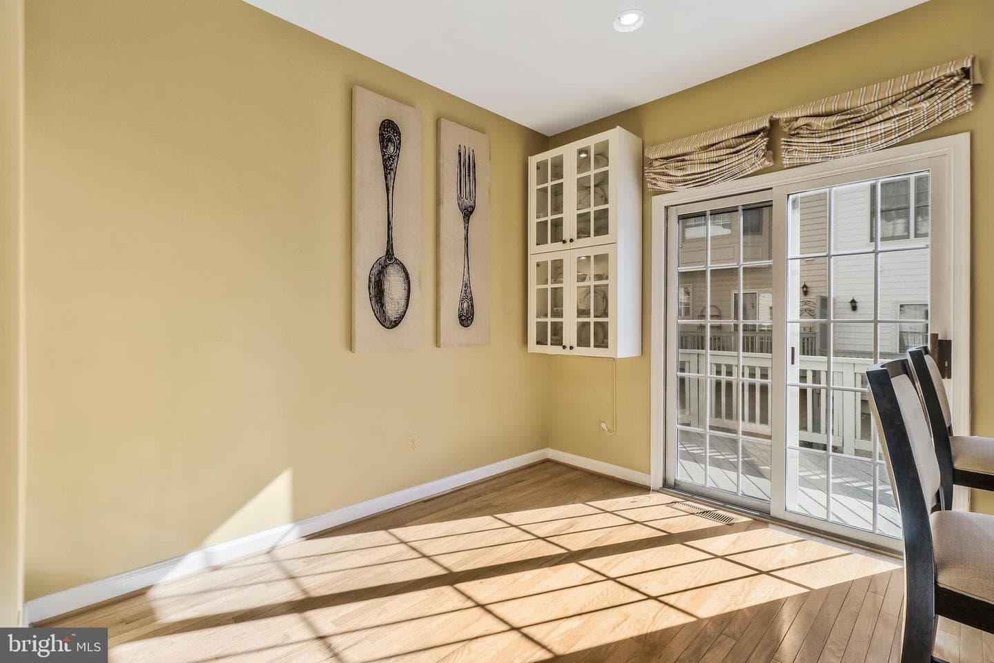 8847 Ashgrove House Lane photo 10