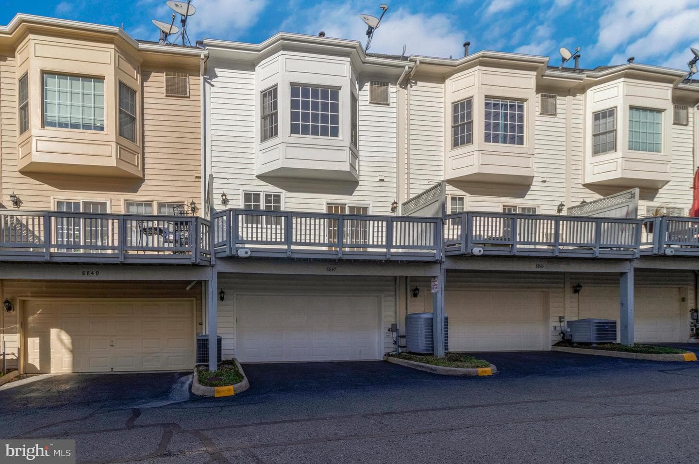 8847 Ashgrove House Lane photo 45
