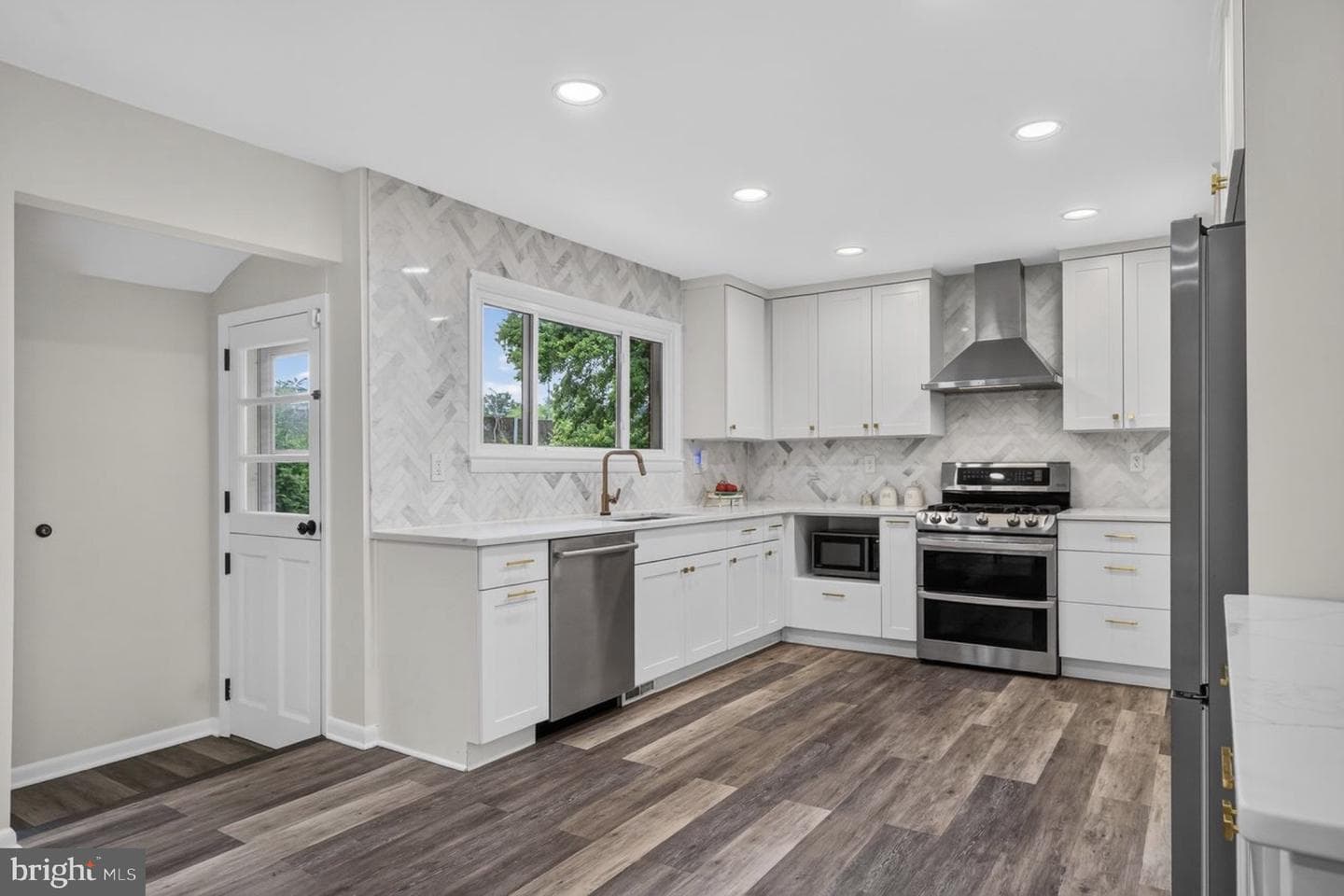 7608 Salem Road photo 15