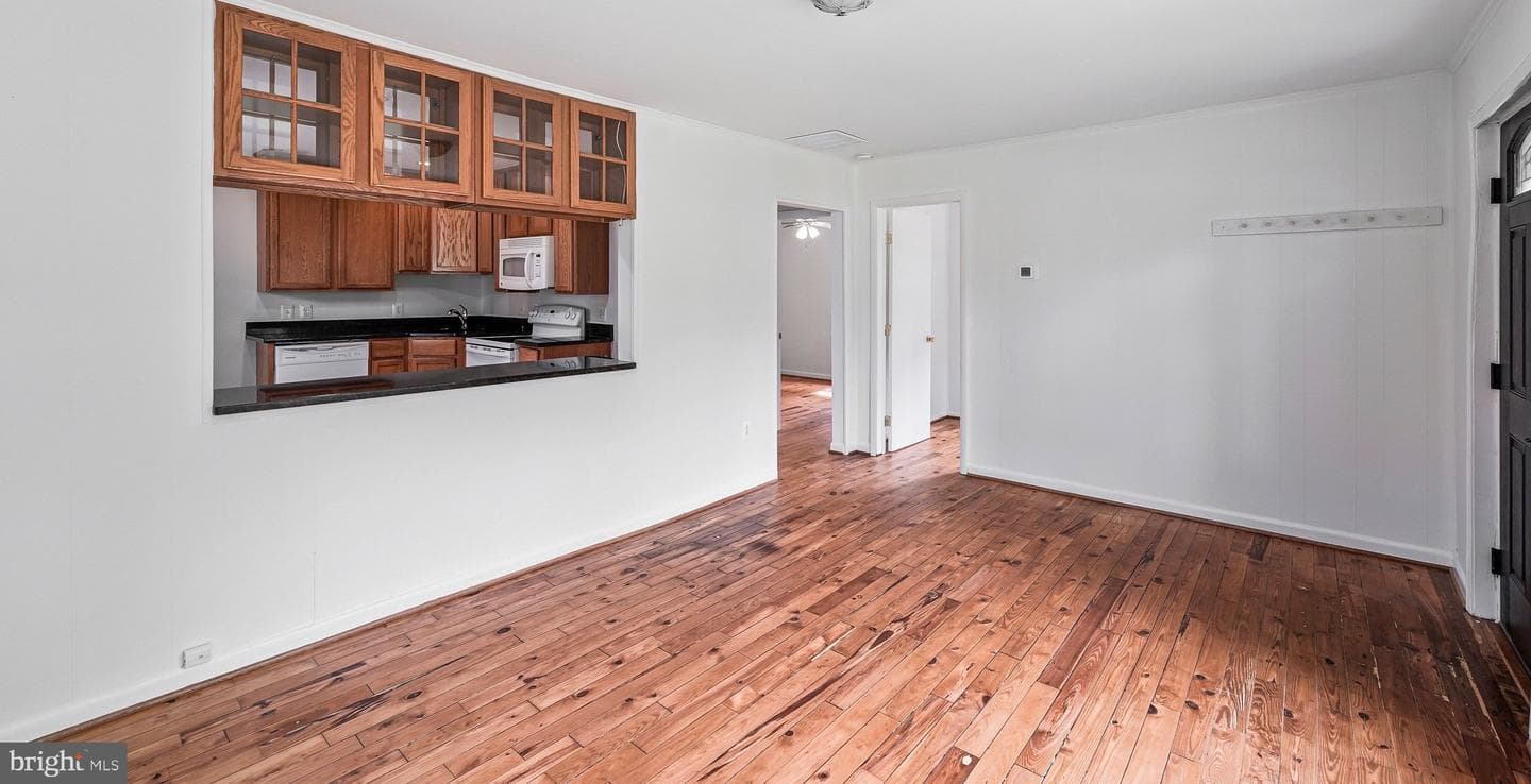 10459 Greene Drive photo 6
