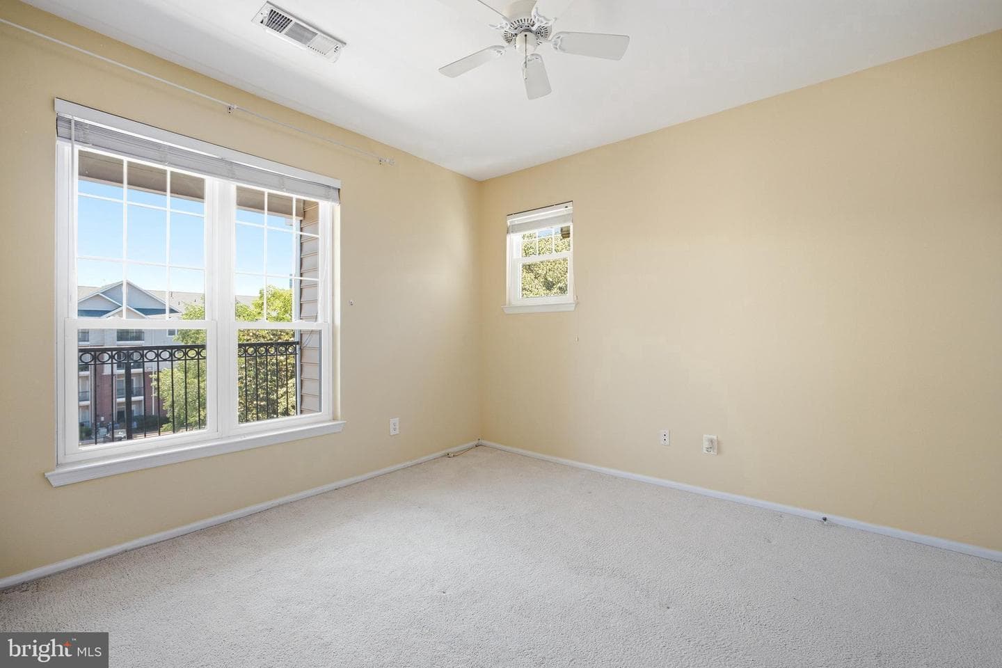 1580 Spring Gate Drive #4415 photo 9