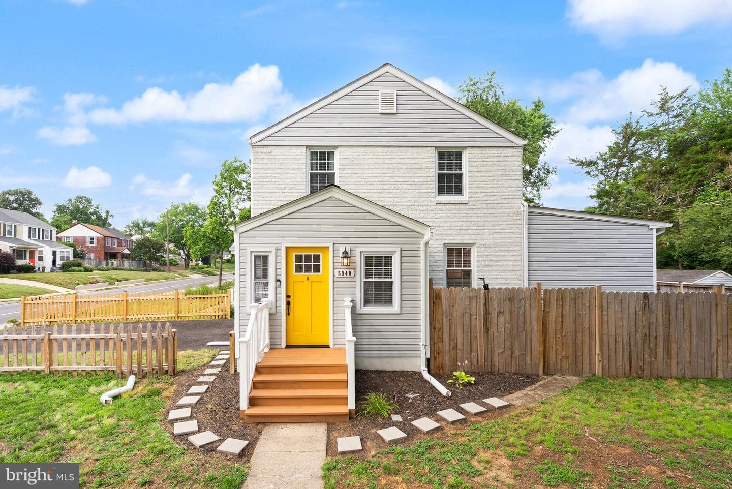 5940 Edgehill Drive, Alexandria