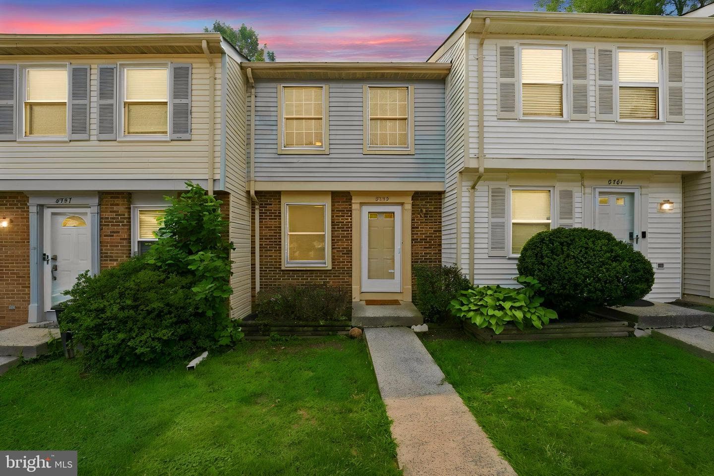 8759 Kanawha Court photo 2