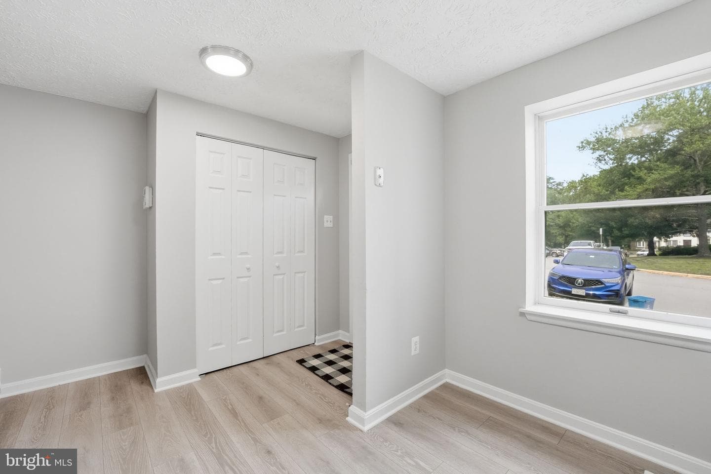 8759 Kanawha Court photo 5