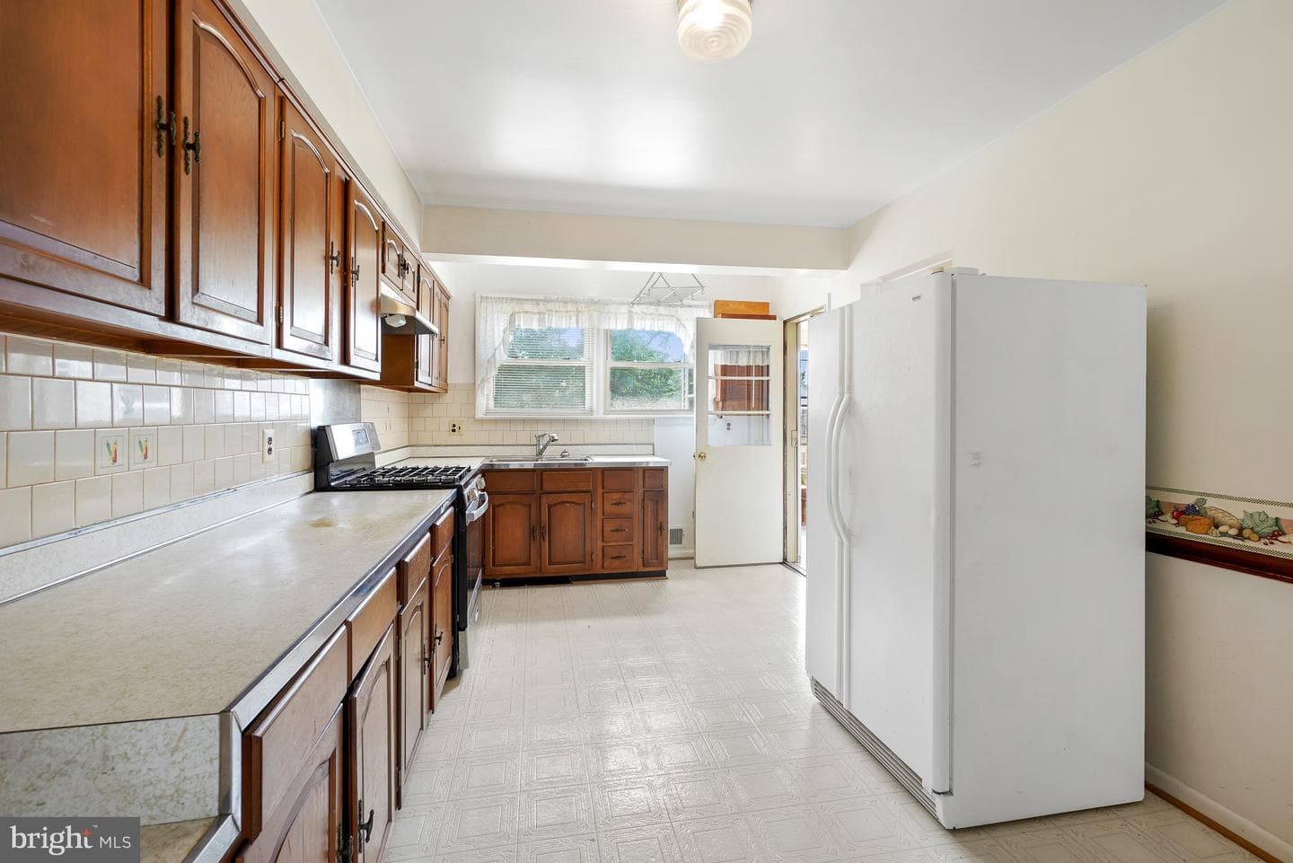 6629 Harriett photo 8