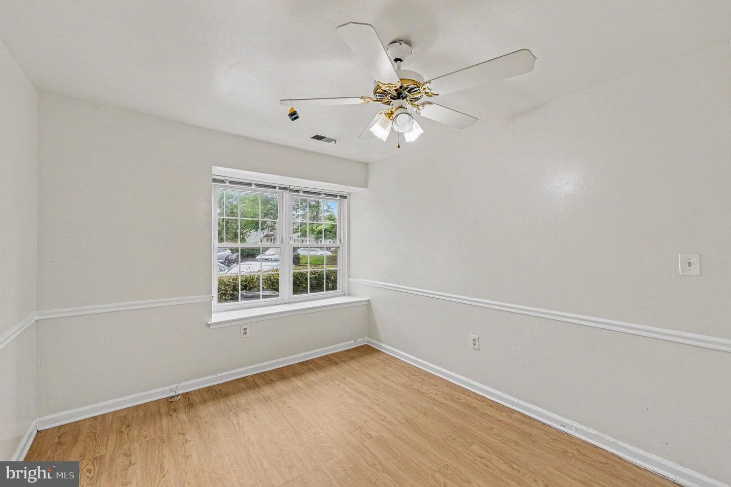 5386 Bedford Terrace #b photo 14