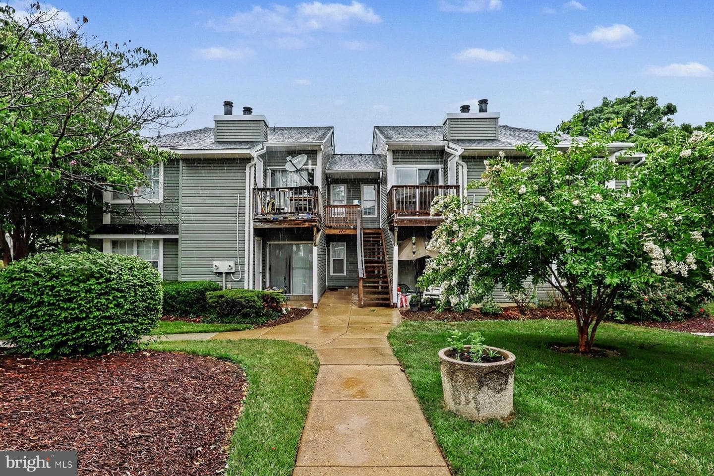 8619 Beekman Place #19d, Alexandria