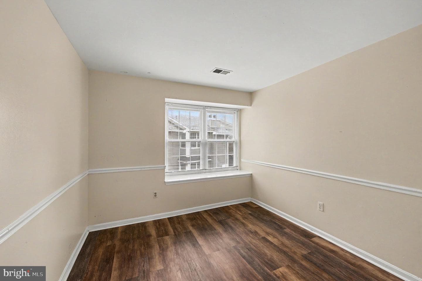 8619 Beekman Place #19d photo 13