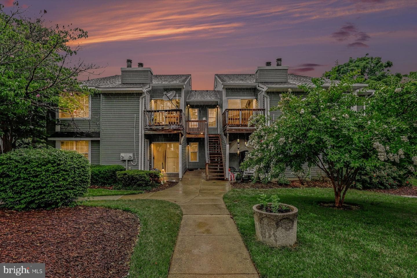 8619 Beekman Place #19d, Alexandria