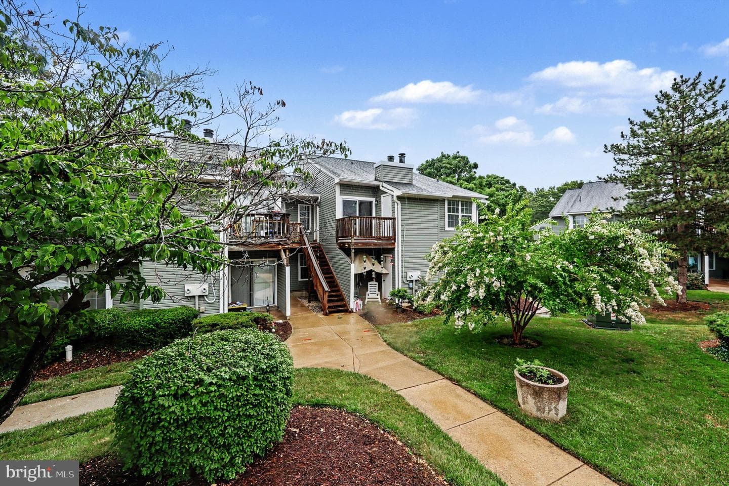 8619 Beekman Place #19d photo 4