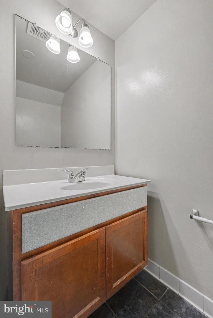 8309 Pondside Terrace photo 15