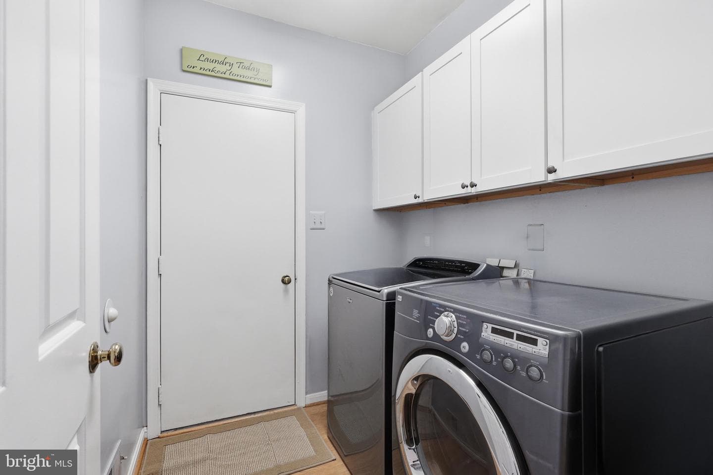 13607 White Barn Lane photo 18