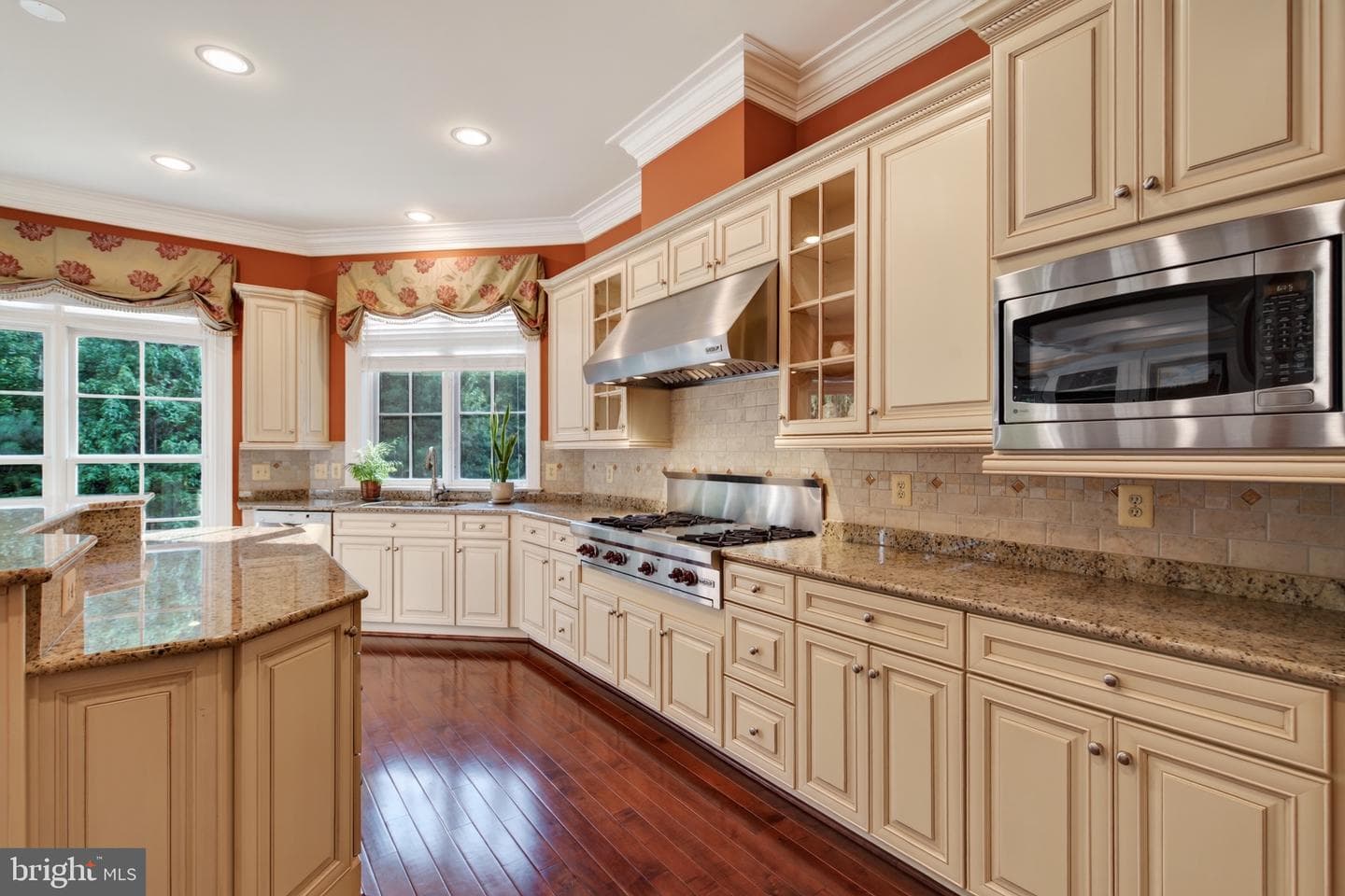 8421 Falcone Pointe Way photo 24
